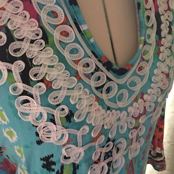 Tunic Gorgeous Colors Size M - Picture 2 of 4